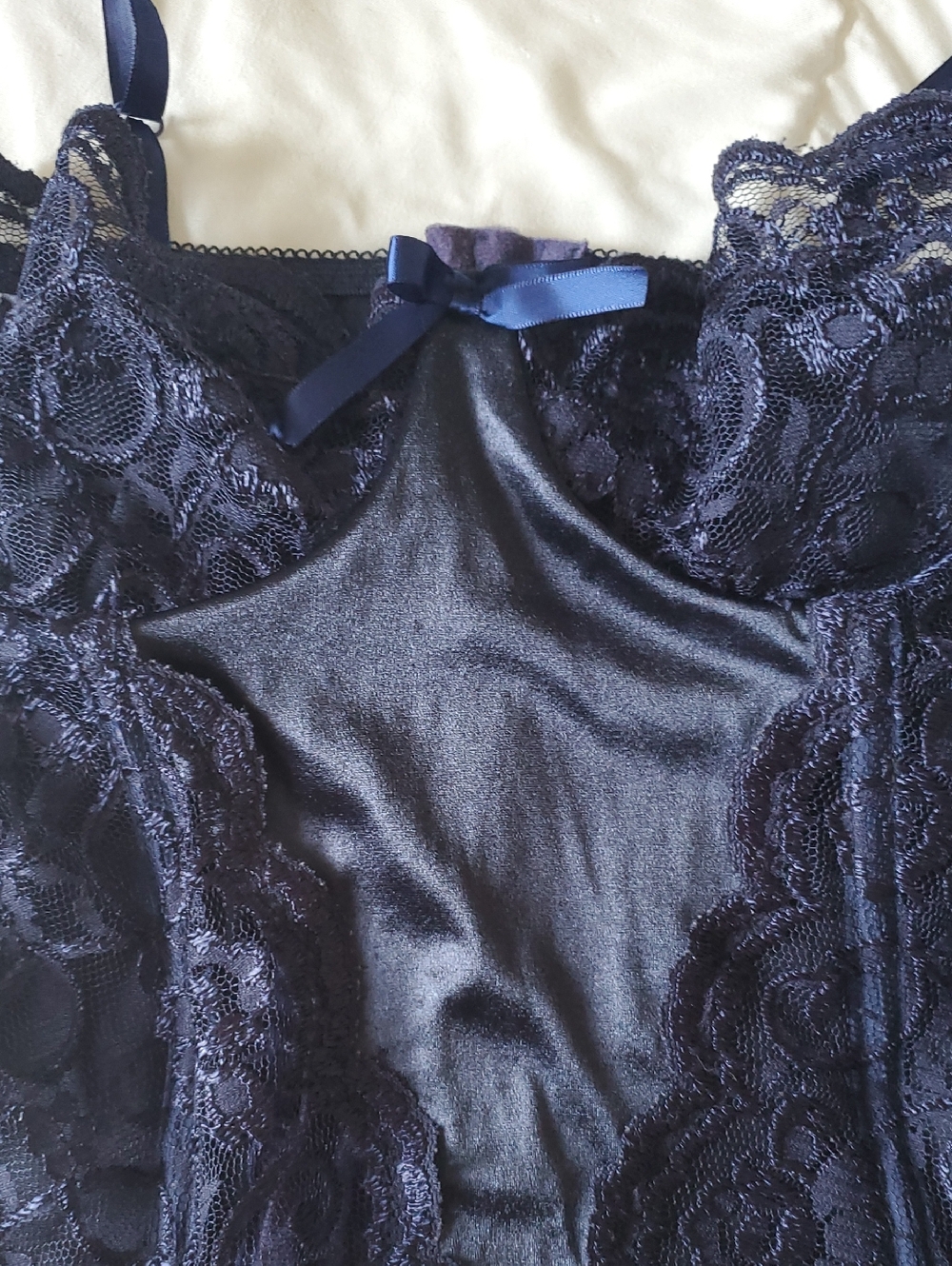 VTG Coquette Navy Lace Bustier w/ Satin Panel – Made in Canada - Picture 3 of 8